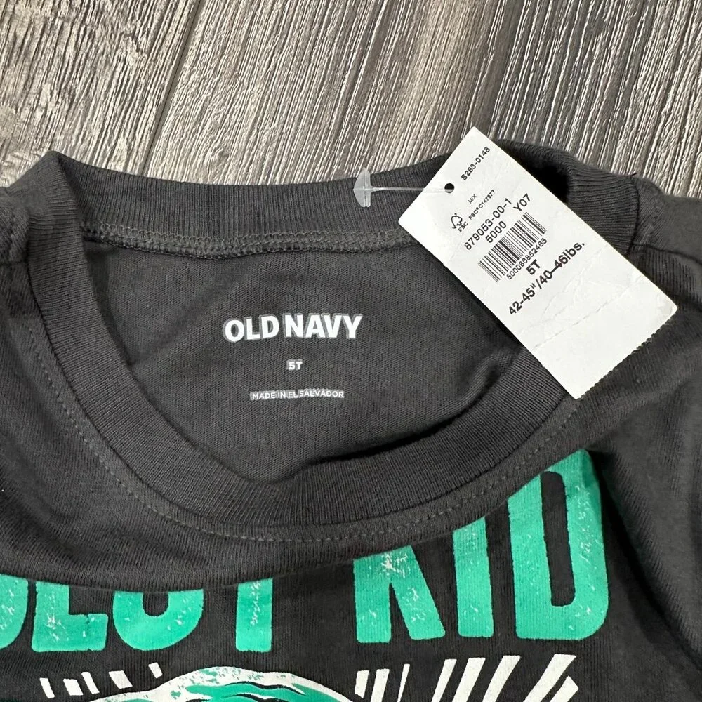 ,NWT Old Navy Dark Grey Baby Yoda 'Best Kid in the Galaxy' Star Wars T-Shirt, 5T